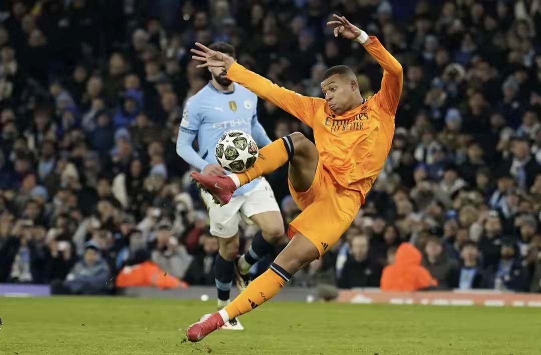 关于哈兰德焦点对战,科维托娃与40激战拜仁分钟,大比分获胜胜负难料!气势如虹延续的信息